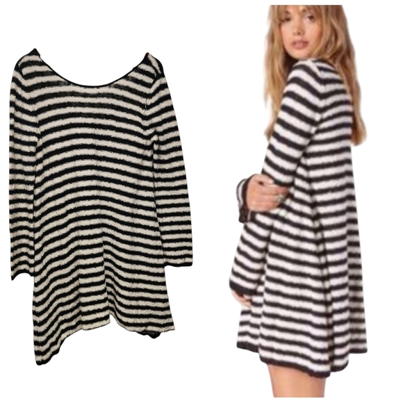Free People Dresses & Skirts - Free People Black and White Striped sweater Dress